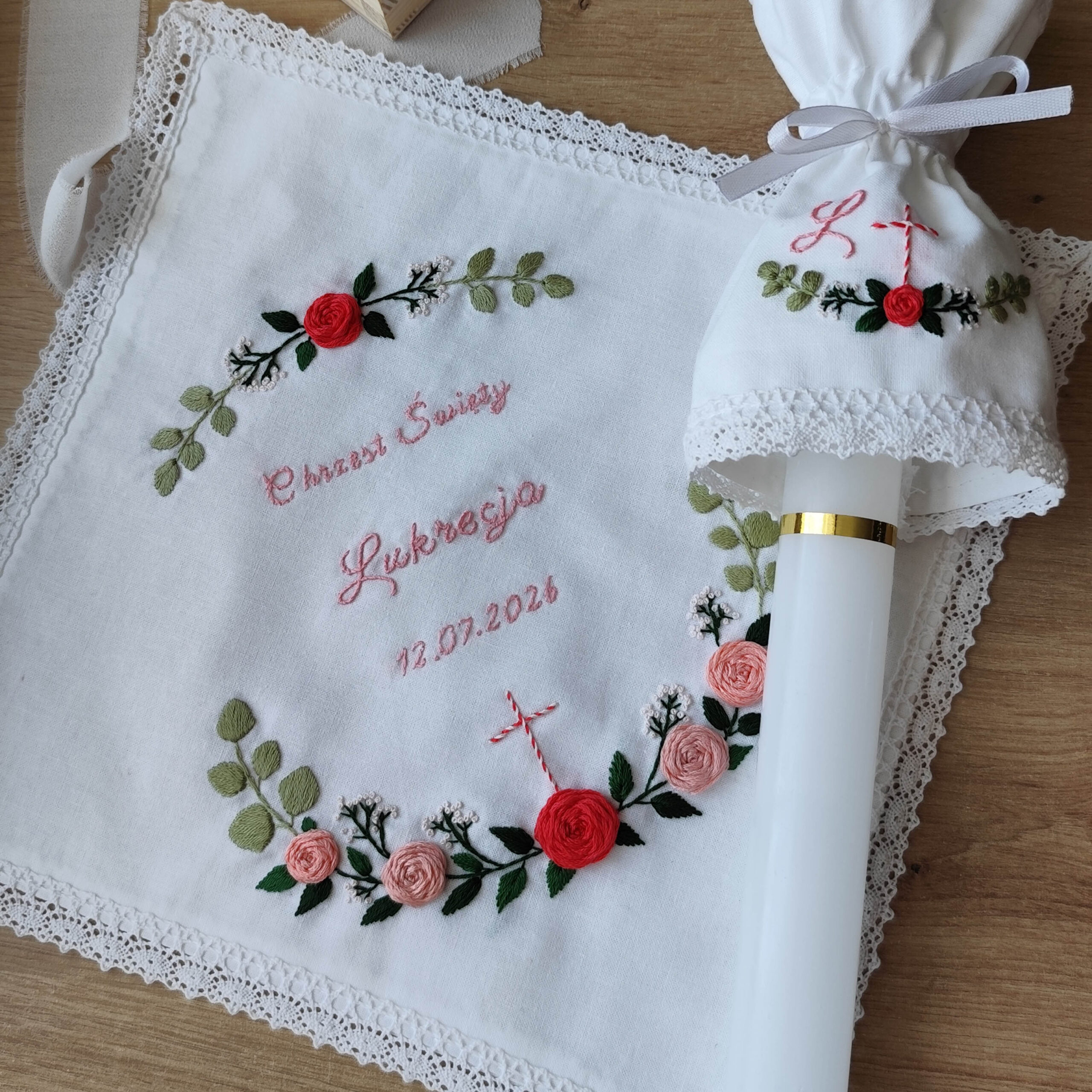 Szatka do Chrztu Świętego różana z krzyżem + profitka